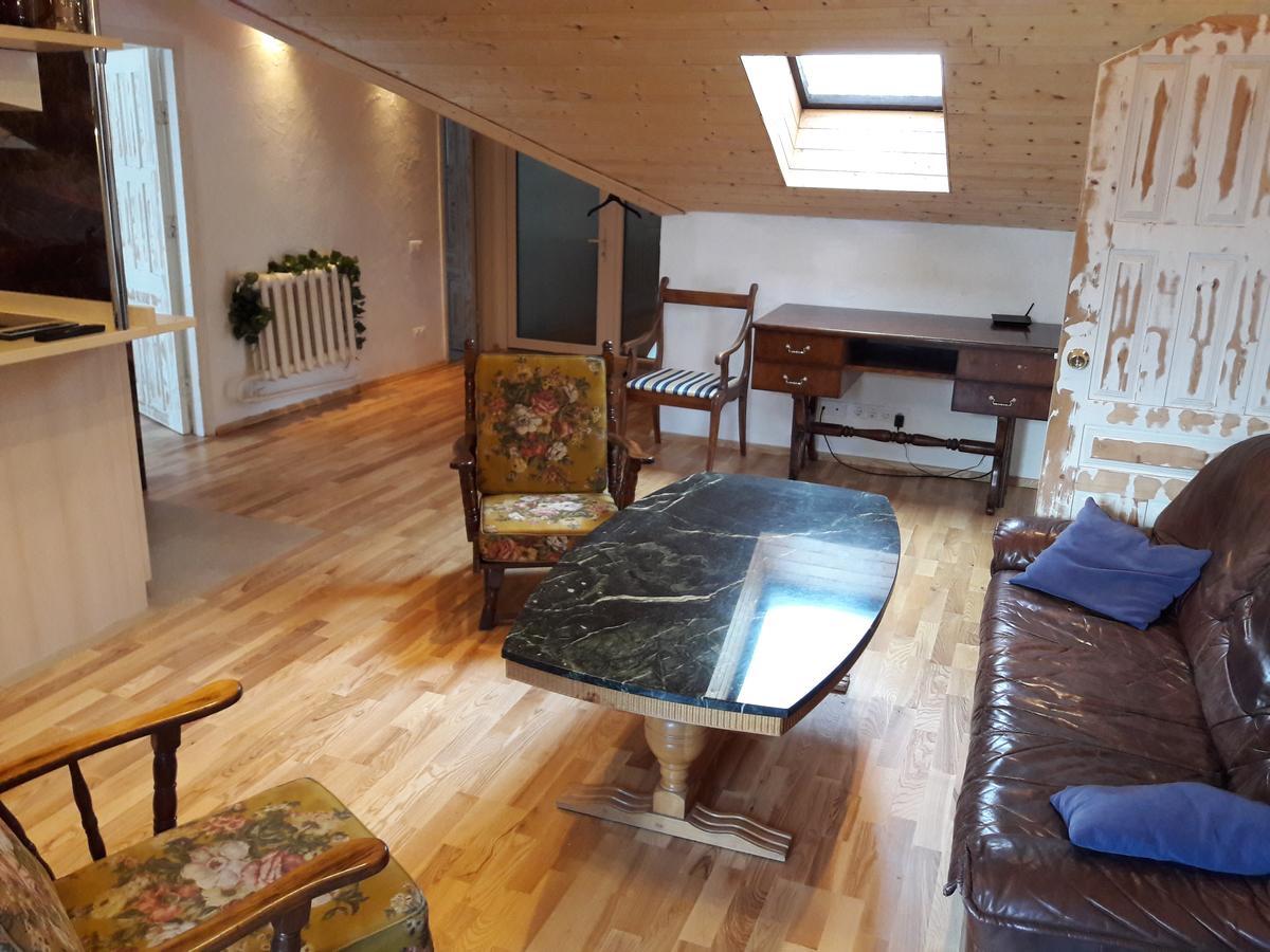 Apartment Luxury 2 *